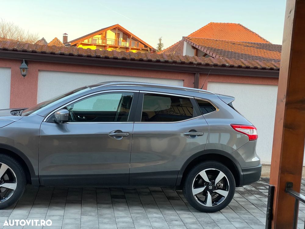 Nissan Qashqai - 12