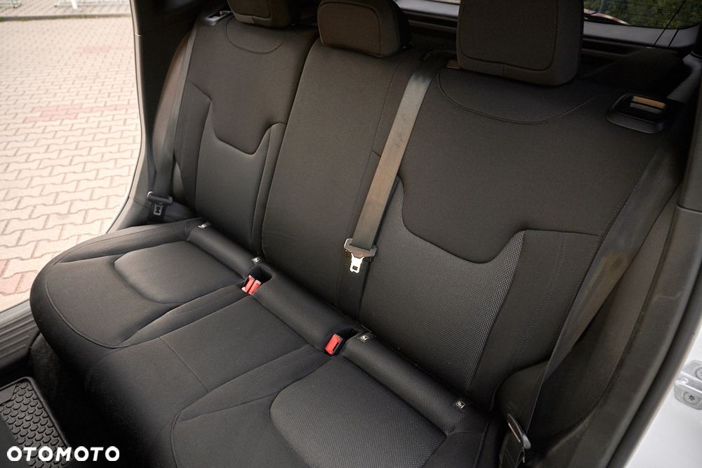 Jeep Renegade - 29