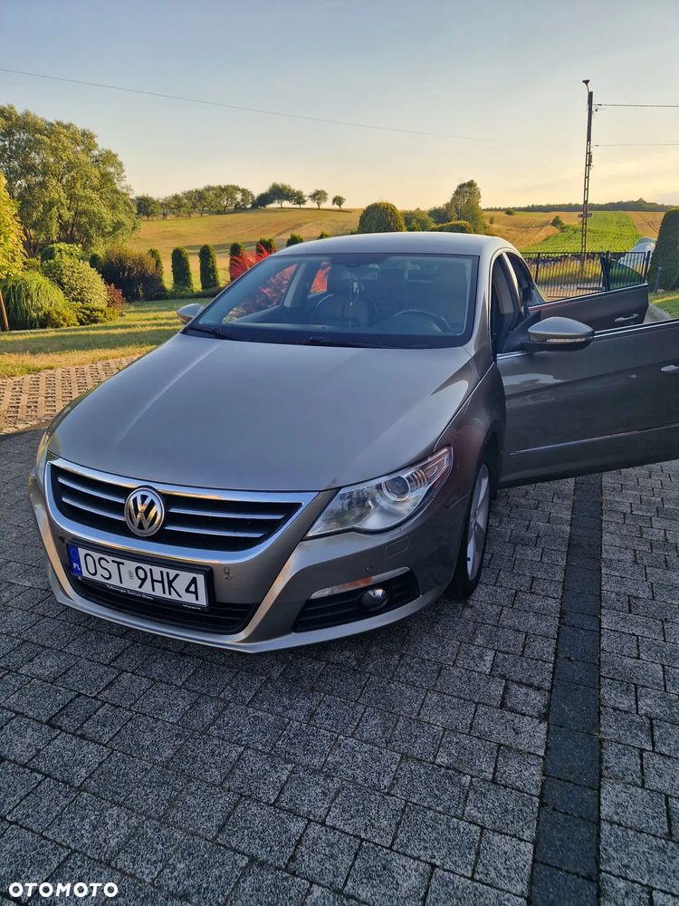 Volkswagen Passat CC 2.0 TDI - 1