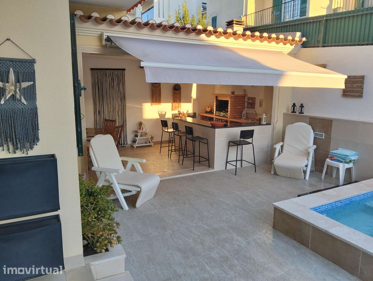Moradia T5 isolada com piscina nas Quintinhas – Charneca da Caparica - Grande imagem: 4/60