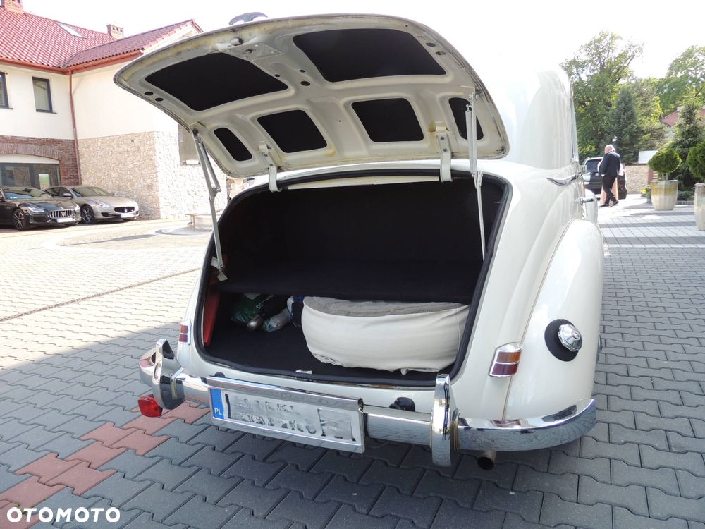Mercedes-Benz Inny - 12