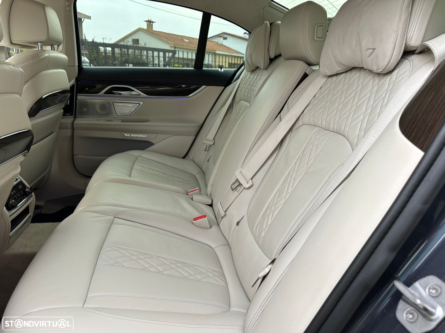 BMW 730 d xDrive - 19