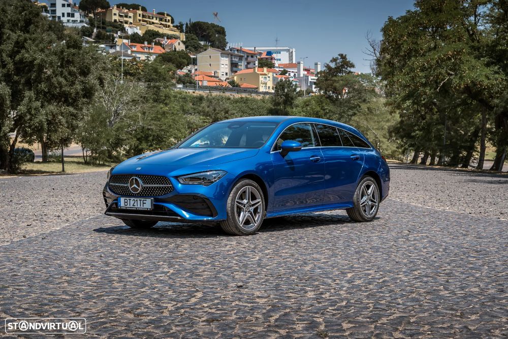 Mercedes-Benz CLA 250 e Shooting Brake AMG Line - 1