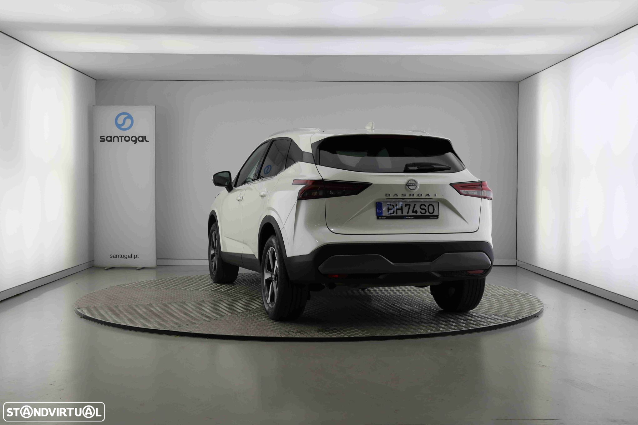 Nissan Qashqai 1.3 DIG-T N-Connecta LED+SKY - 3