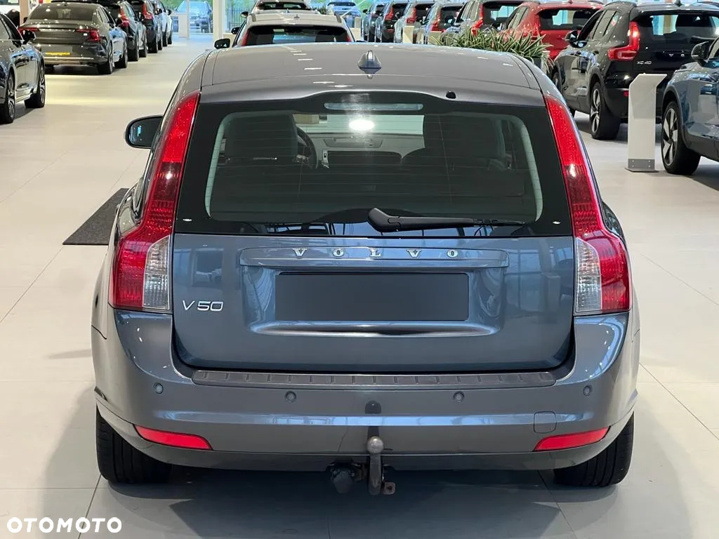 Volvo V50 DPF D4 Geartronic Summum - 8