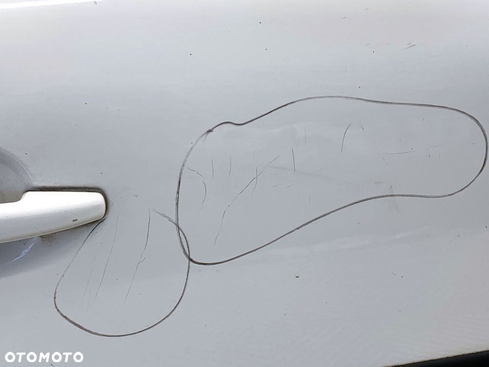 DRZWI PRAWY TYŁ EWP  PEUGEOT 207 (WA_, WC_) 2006 - 2015 1.6 HDi 66 kW [90 KM] olej napędowy 2007 - - 4