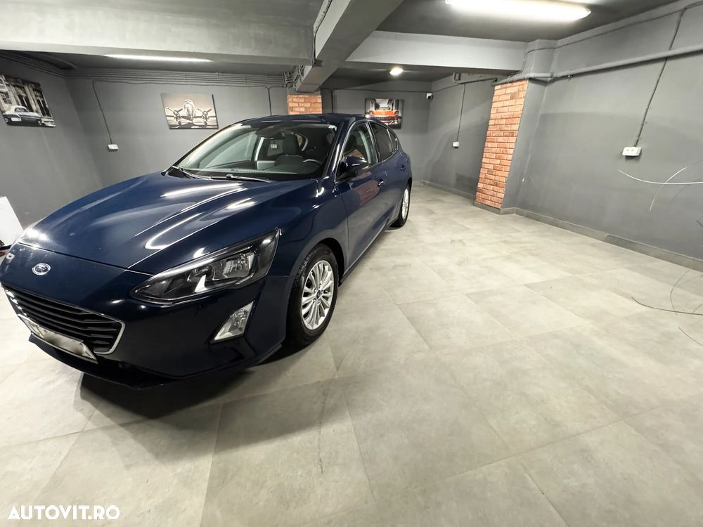 Ford Focus 1.0 EcoBoost Titanium Business - 2