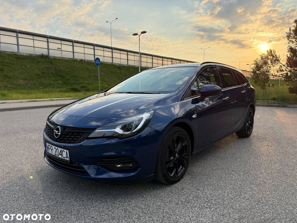 Opel Astra 1.2 T Ultimate S&S - 4
