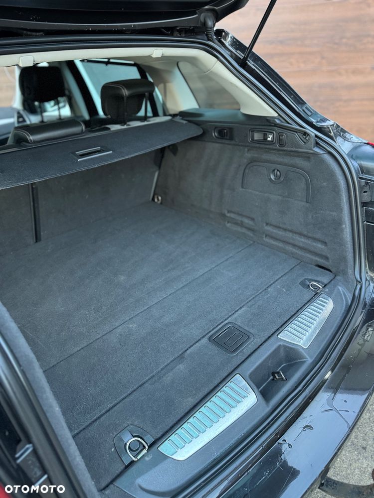 Renault Laguna dCi 175 FAP GT - 28