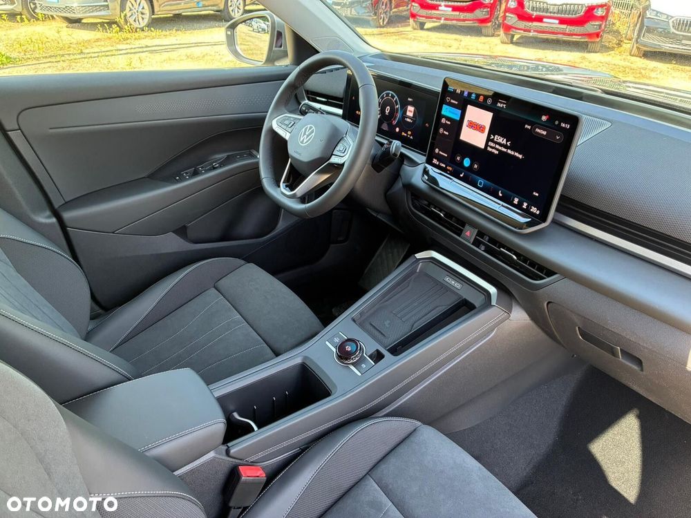 Volkswagen T-Roc - 27