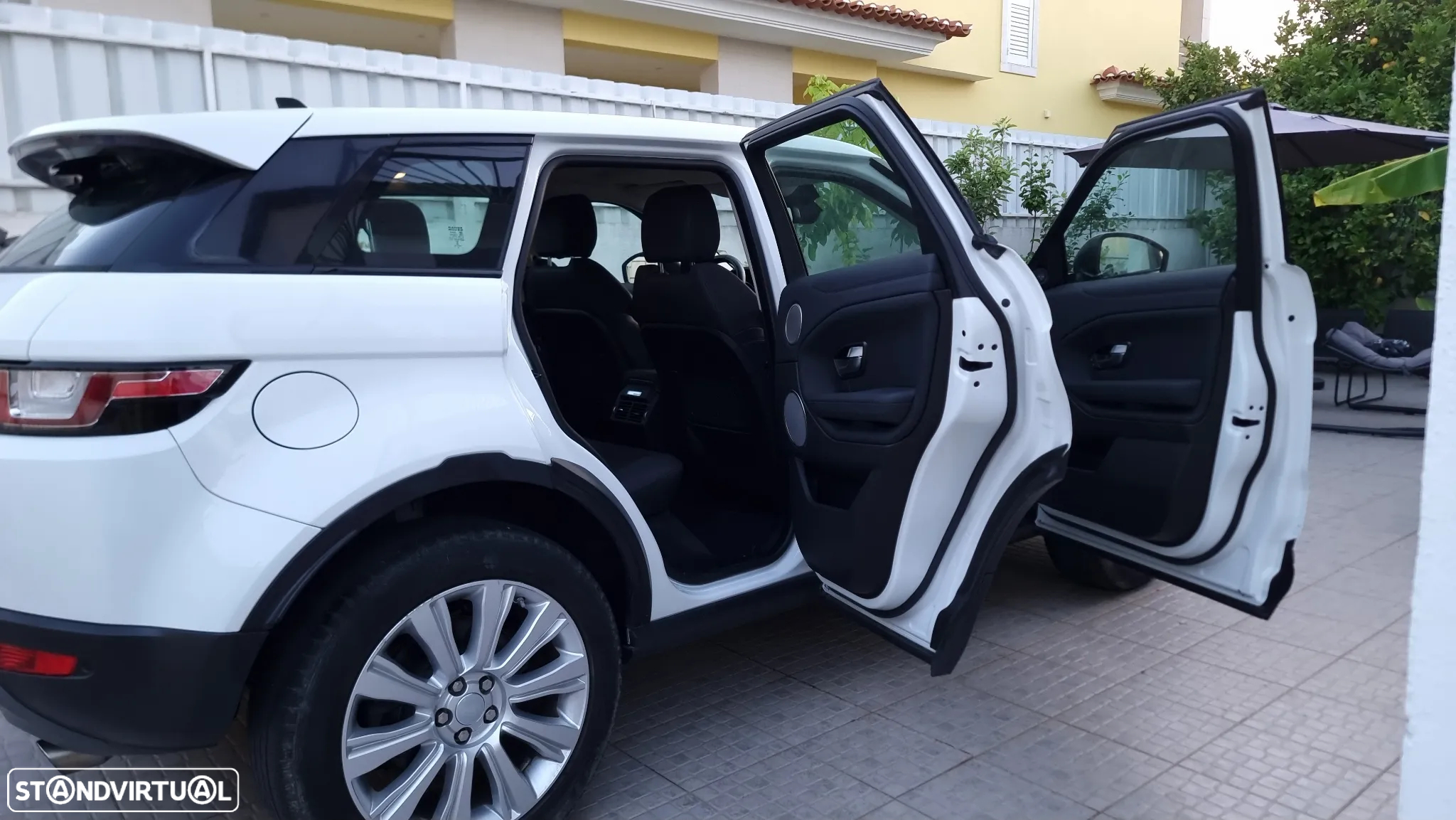 Land Rover Range Rover Evoque 2.0 TD4 Pure - 47