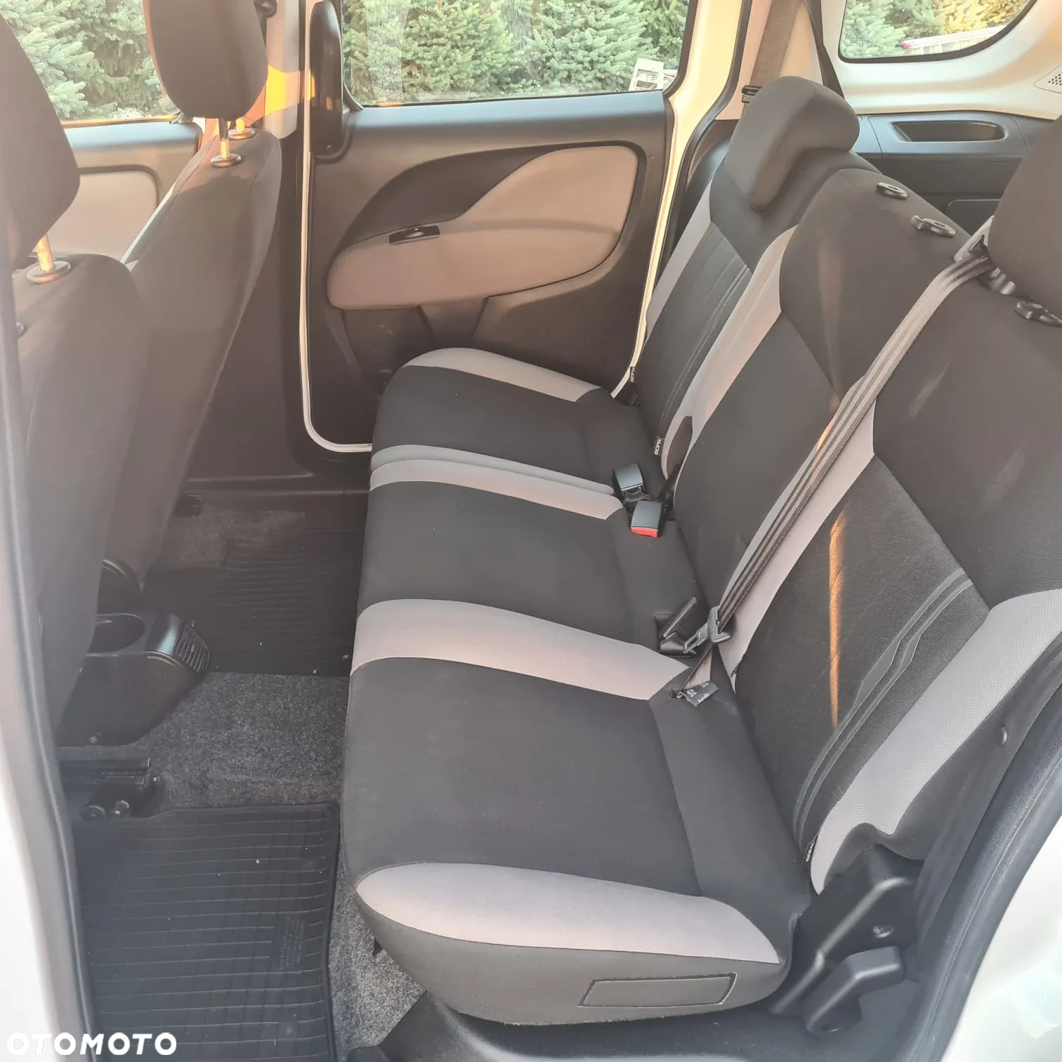 Fiat Doblo 1.6 16V Multijet Lounge - 19
