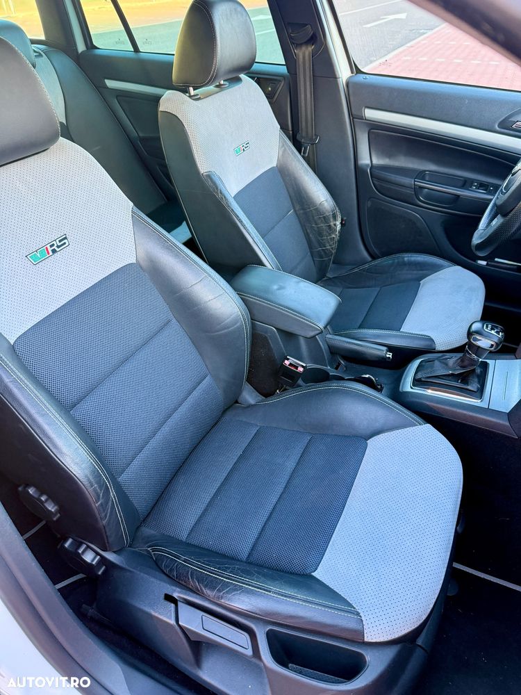 Skoda Octavia 2.0 TDI CR DPF DSG RS - 13