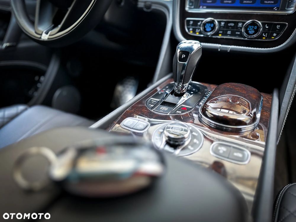 Bentley Bentayga W12 - 27