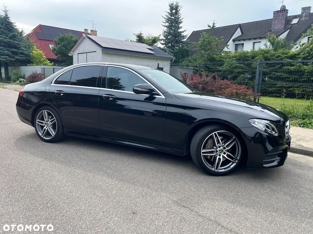 Mercedes-Benz Klasa E - 9
