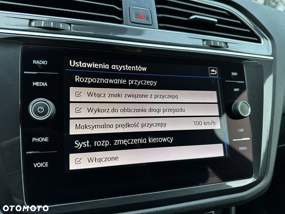 Volkswagen Tiguan 2.0 TDI SCR 4MOTION DSG Highline - 23