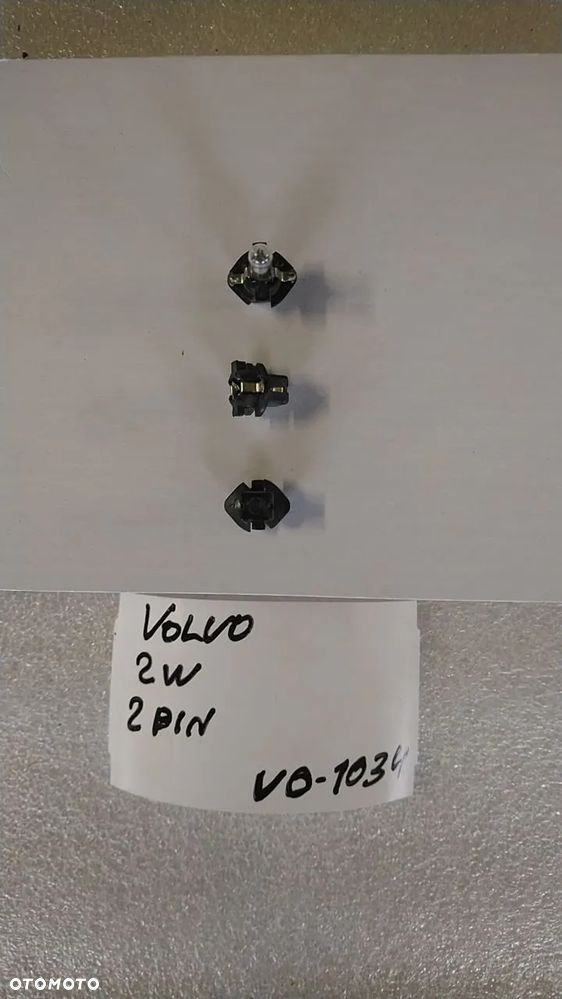 VOLVO OPRAWKA ŻARÓWKI LAMP - 17