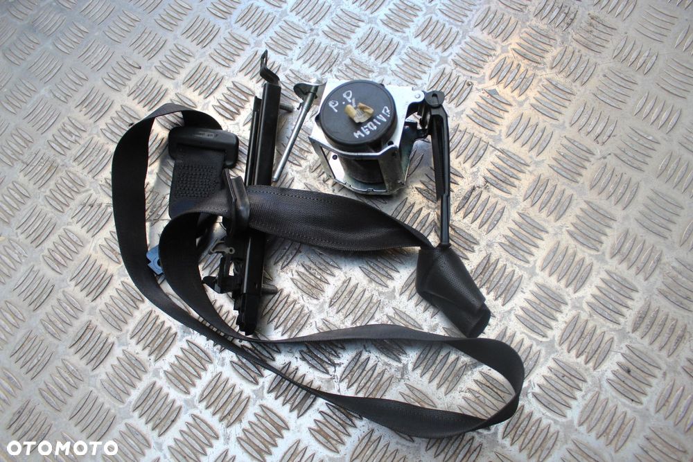 PAS BEZPIECZEŃSTWA PRAWY PRZÓD OPEL MERIVA A - 1