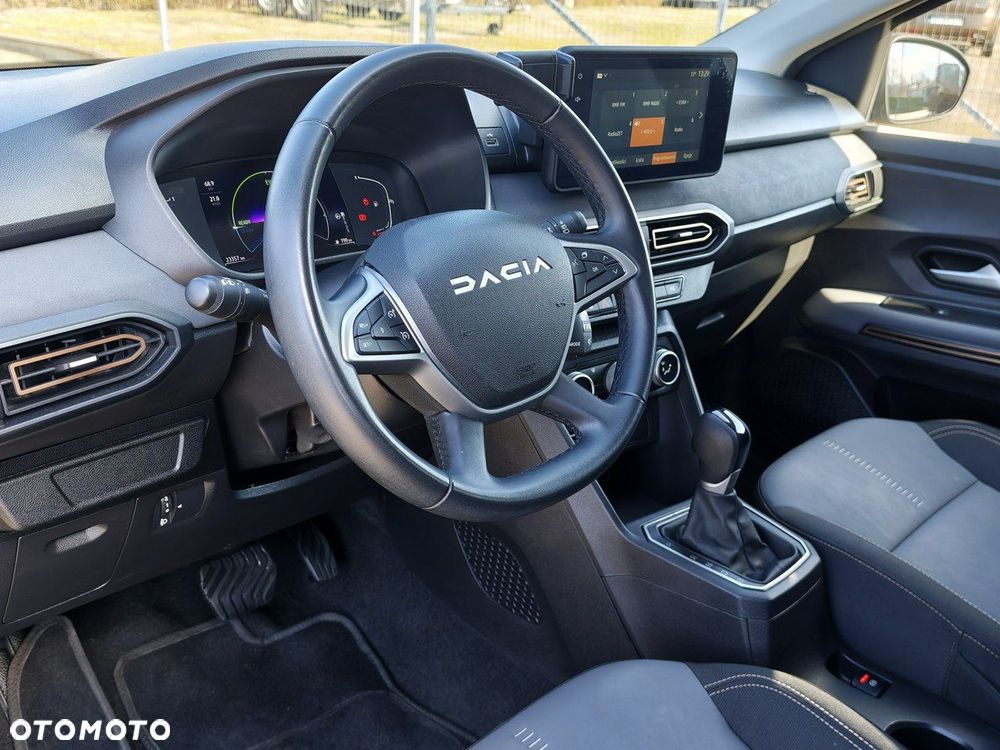Dacia Jogger 1.6 Full Hybrid 140 Extreme MMT - 17