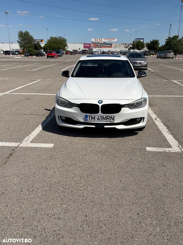 BMW Seria 3 320d Sport-Aut. - 1