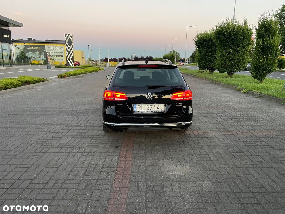 Volkswagen Passat 2.0 TDI DPF BlueMotion Technology Comfortline - 6