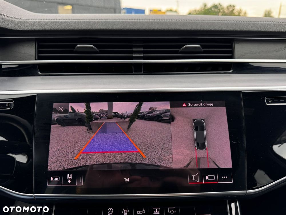 Audi A8 - 15