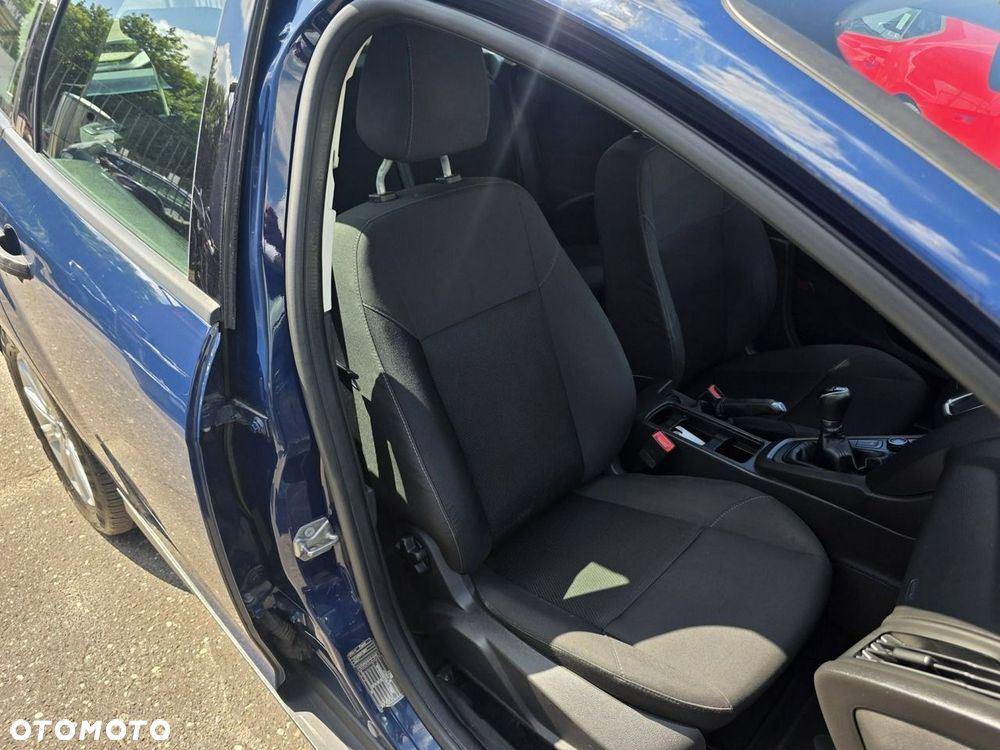 Ford Focus 1.0 EcoBoost Connected - 23