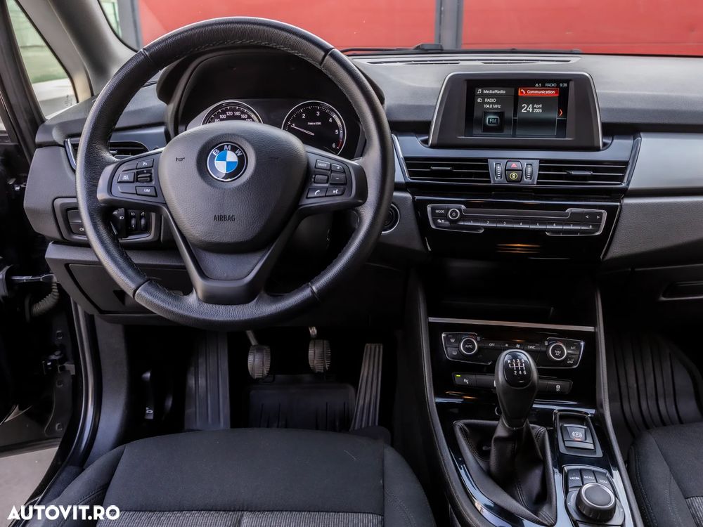 BMW Seria 2 216d Advantage - 17