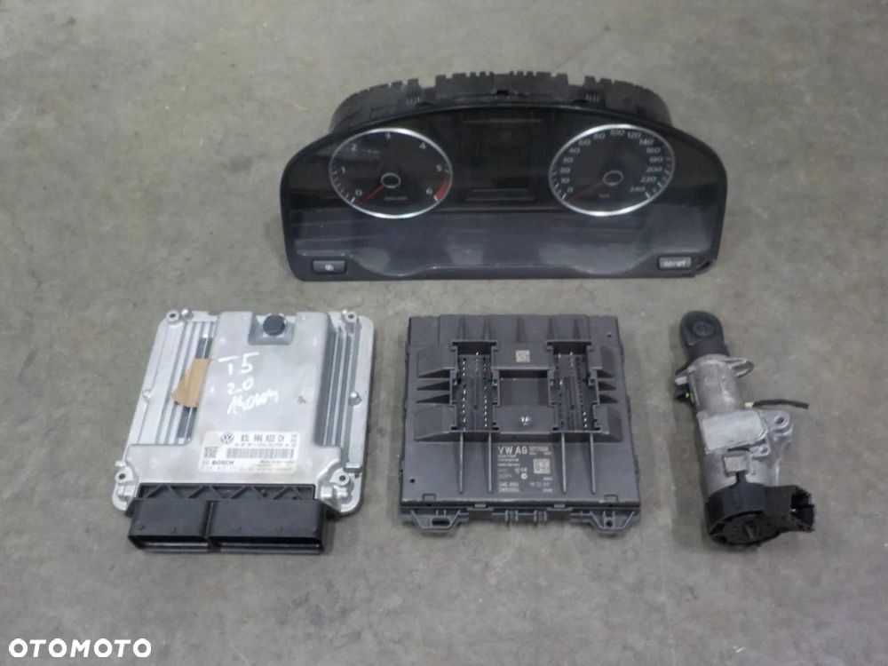 VW T5 2.0 TDI KOMPUTER STEROWNIK 03L906022CH ZESTAW DO ODPALENIA