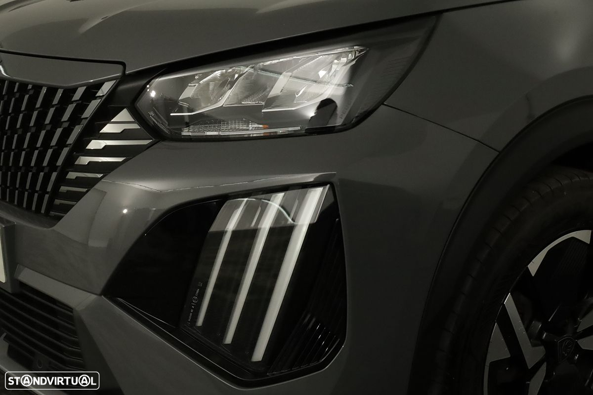 Peugeot 2008 1.2 PureTech Allure - 6