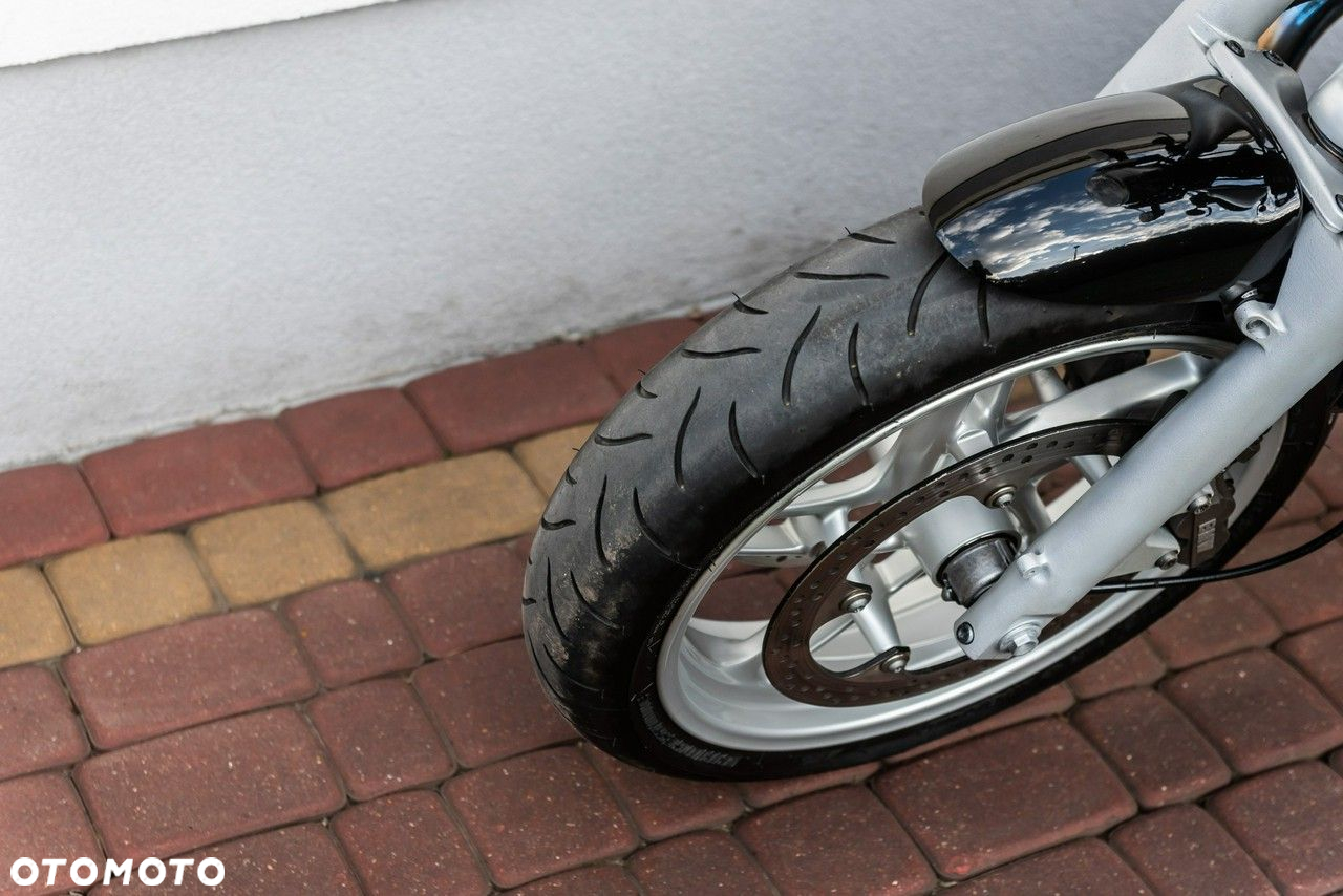 BMW R - 7