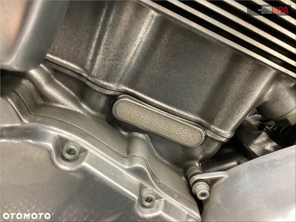 Harley-Davidson V-Rod Muscle - 16