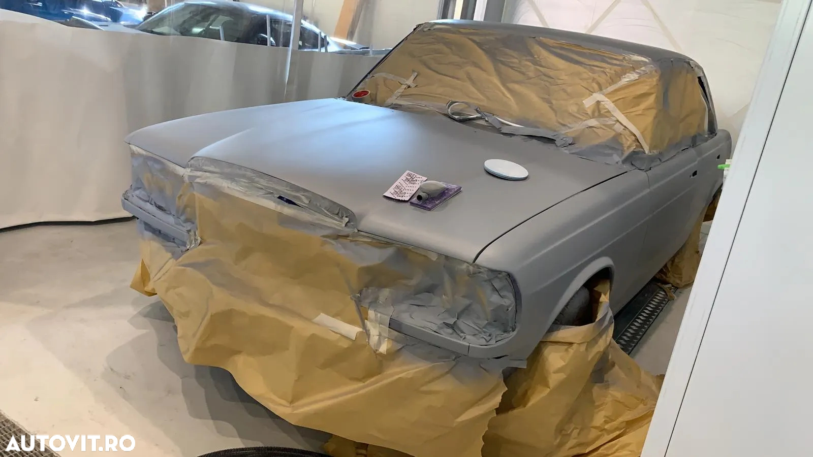 Mercedes-Benz W123 - 35