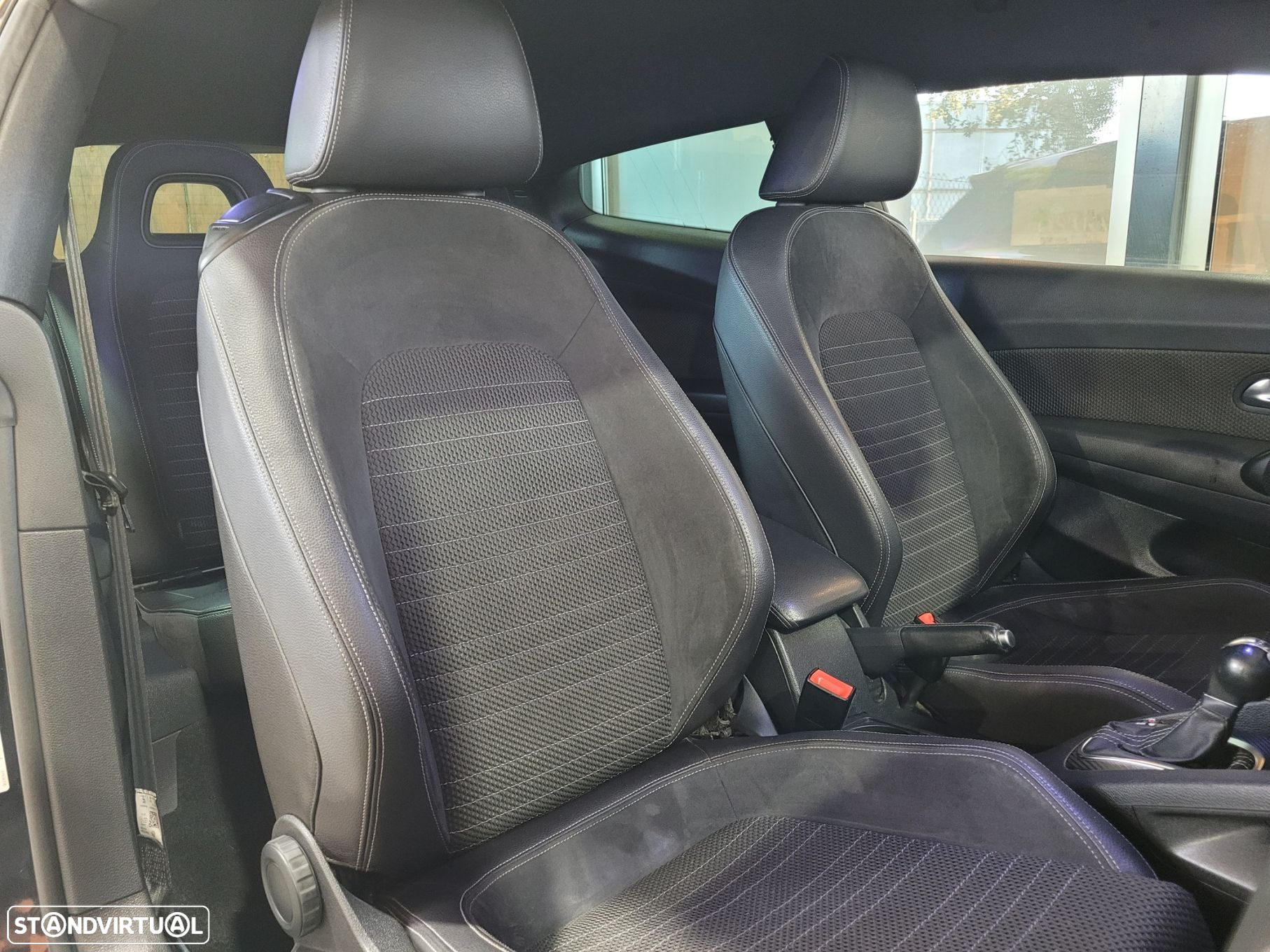 VW Scirocco 2.0 TFSi Sport DSG - 13
