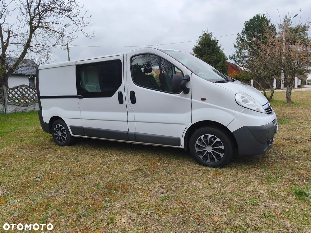 Opel VIVARO - 19