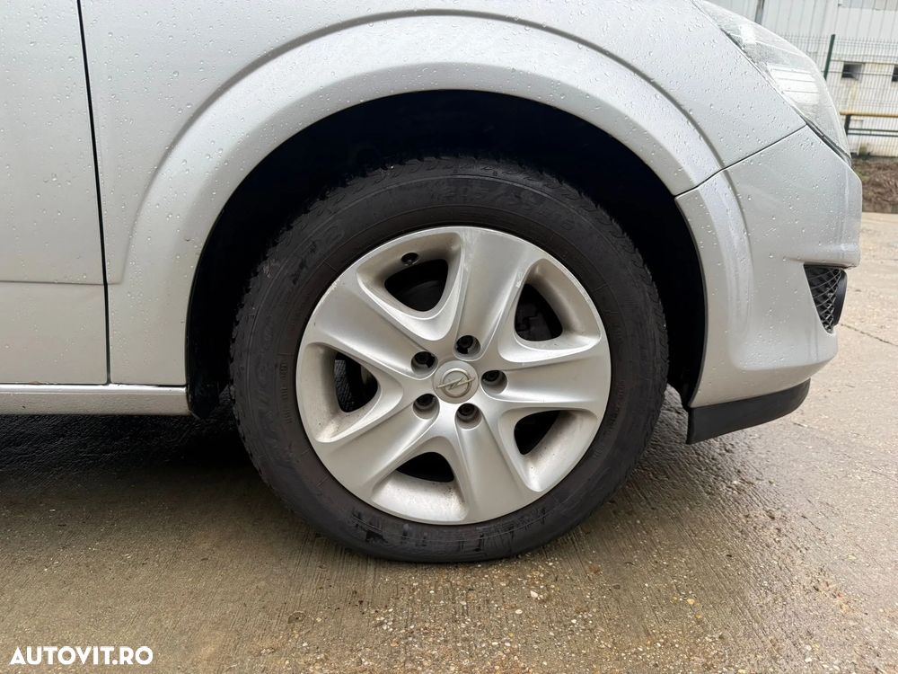 Opel Astra 1.6 TWINPORT ECOTEC Start/Stop Active - 16