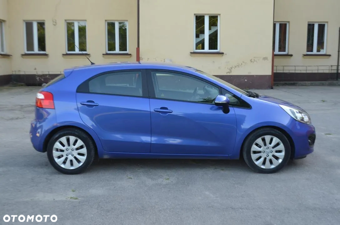 Kia Rio 1.2 Edition 7 - 9