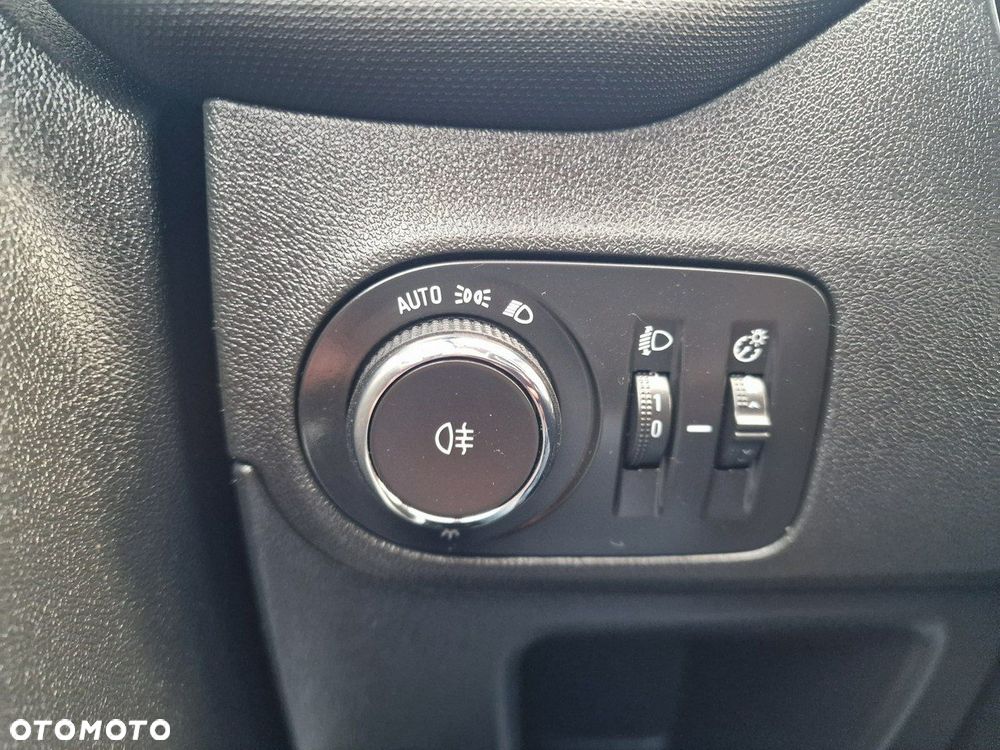 Opel Crossland X 1.2 Start/Stop 2020 - 37