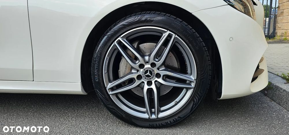 Mercedes-Benz Klasa E 200 9G-TRONIC AMG Line - 13