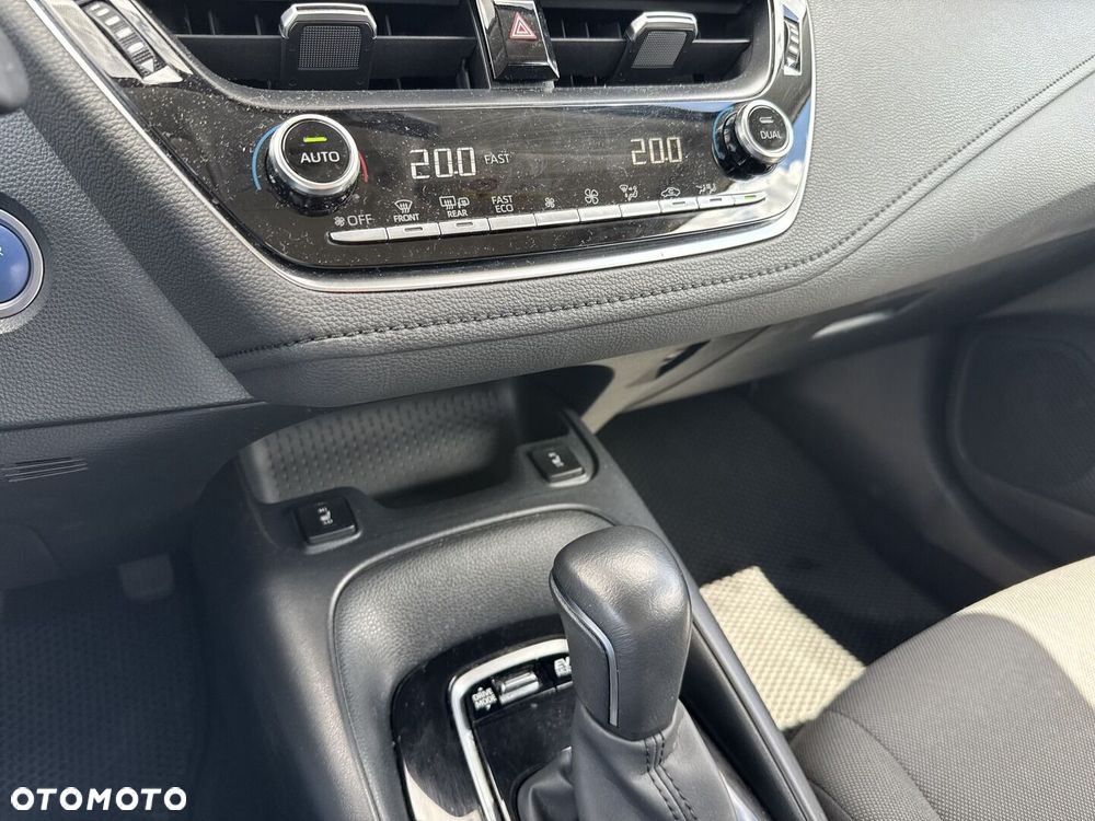 Toyota Corolla 1.8 Hybrid Comfort - 25