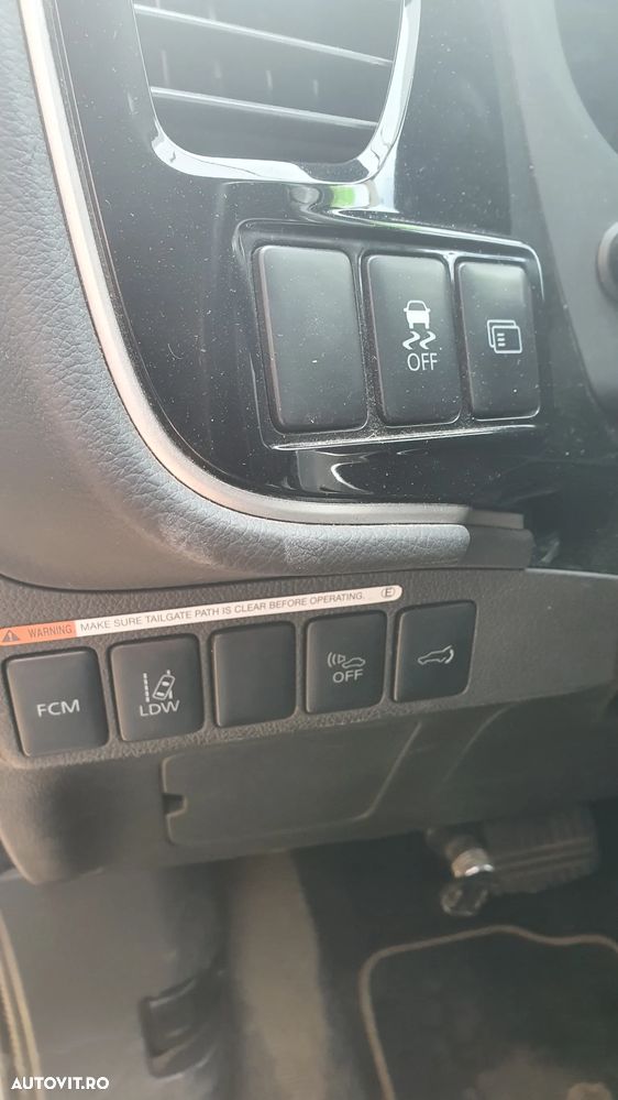 Mitsubishi Outlander 2.0 Litre DOHC MIVEC 4WD Instyle Navi - 9