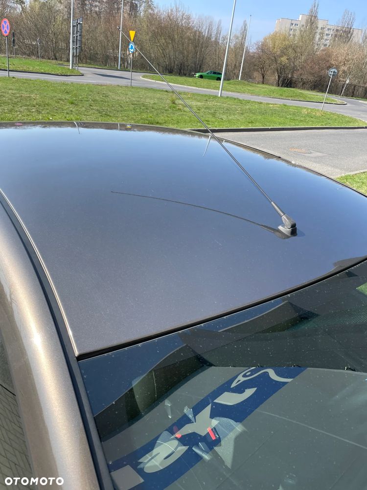 Dacia Logan 1.2 16V Laureate - 22