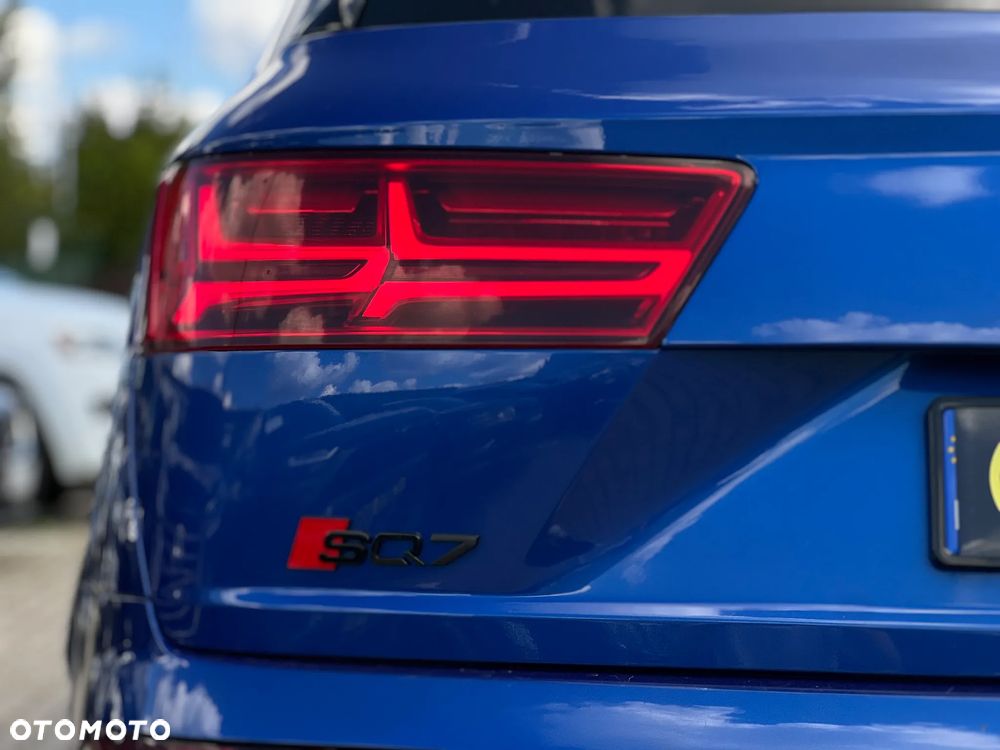 Audi SQ7 - 13