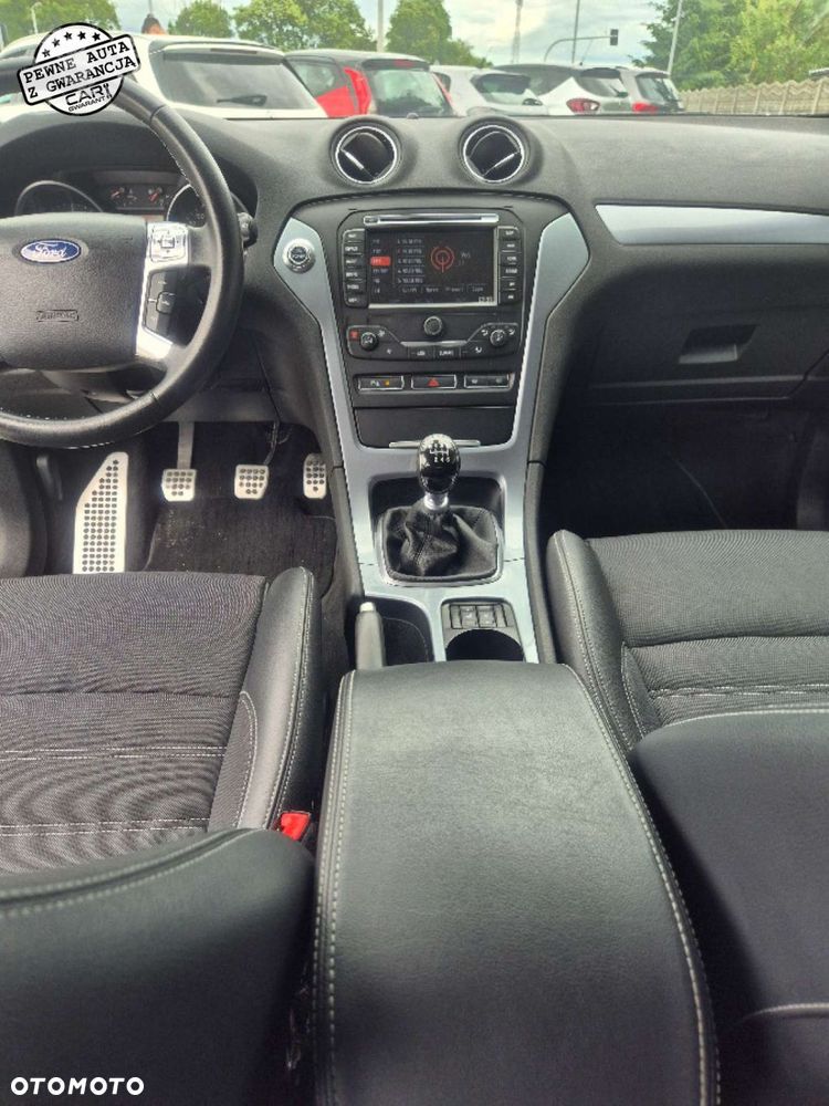 Ford Mondeo - 16
