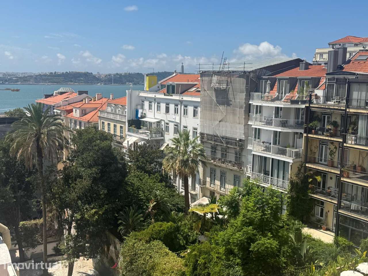 Apartamento T2 com terraço em São Vicente - Grande imagem: 2/15
