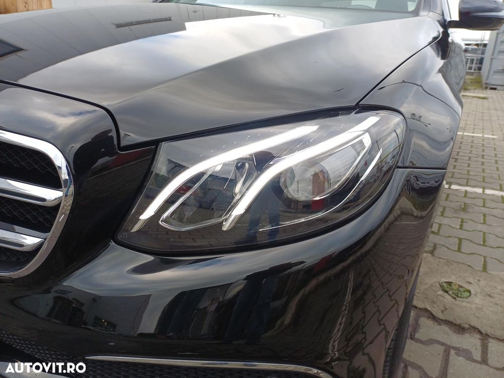 Mercedes-Benz E 300 T-Modell - 31