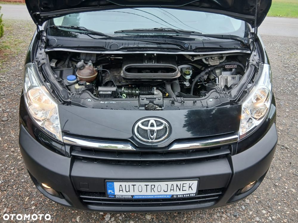 Toyota PROACY - 40