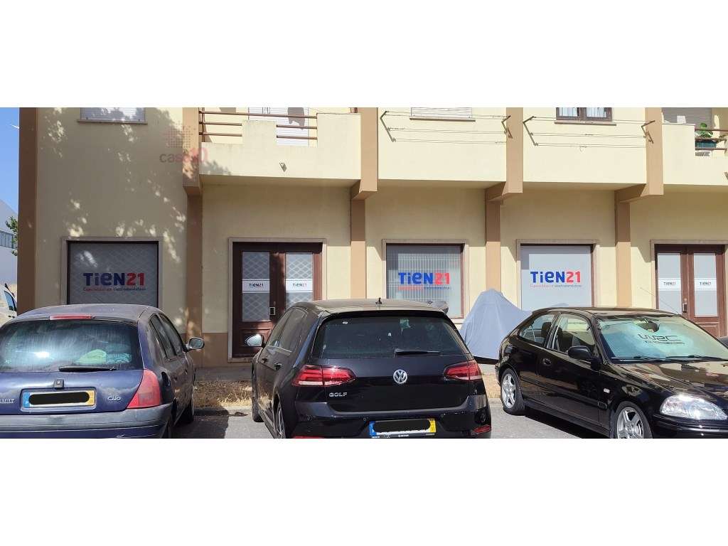Espaço comercial para venda em Sines - Grande imagem: 3/5