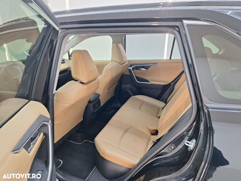 Toyota RAV4 2.5 VVT-iE 4x4 Dynamic - 8