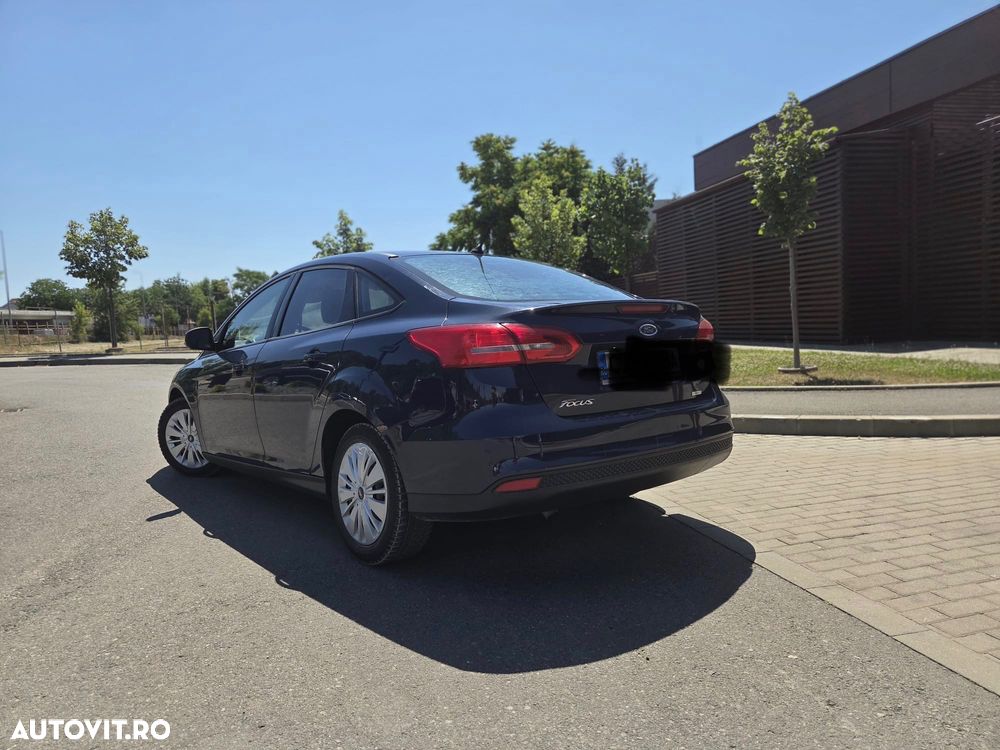 Ford Focus 1.0 EcoBoost Trend - 6